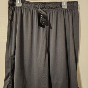NWT Nike Men's shorts size L